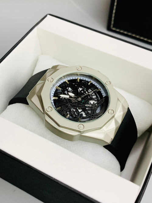 Chronograph Design Watch for Men with Master Lock