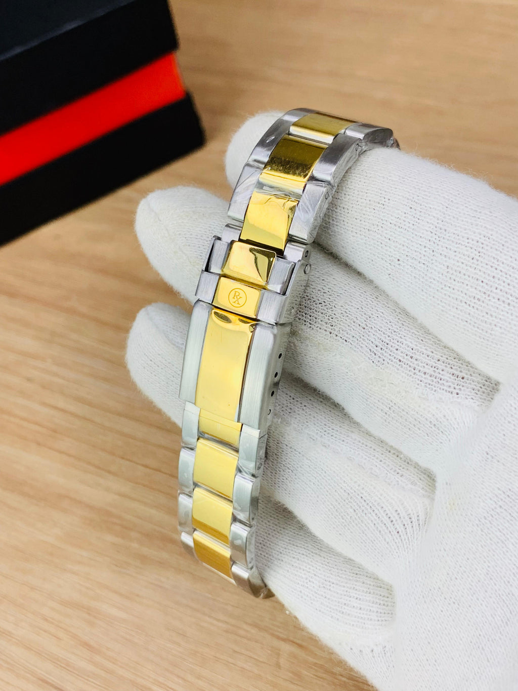 Two Tune | White Dial