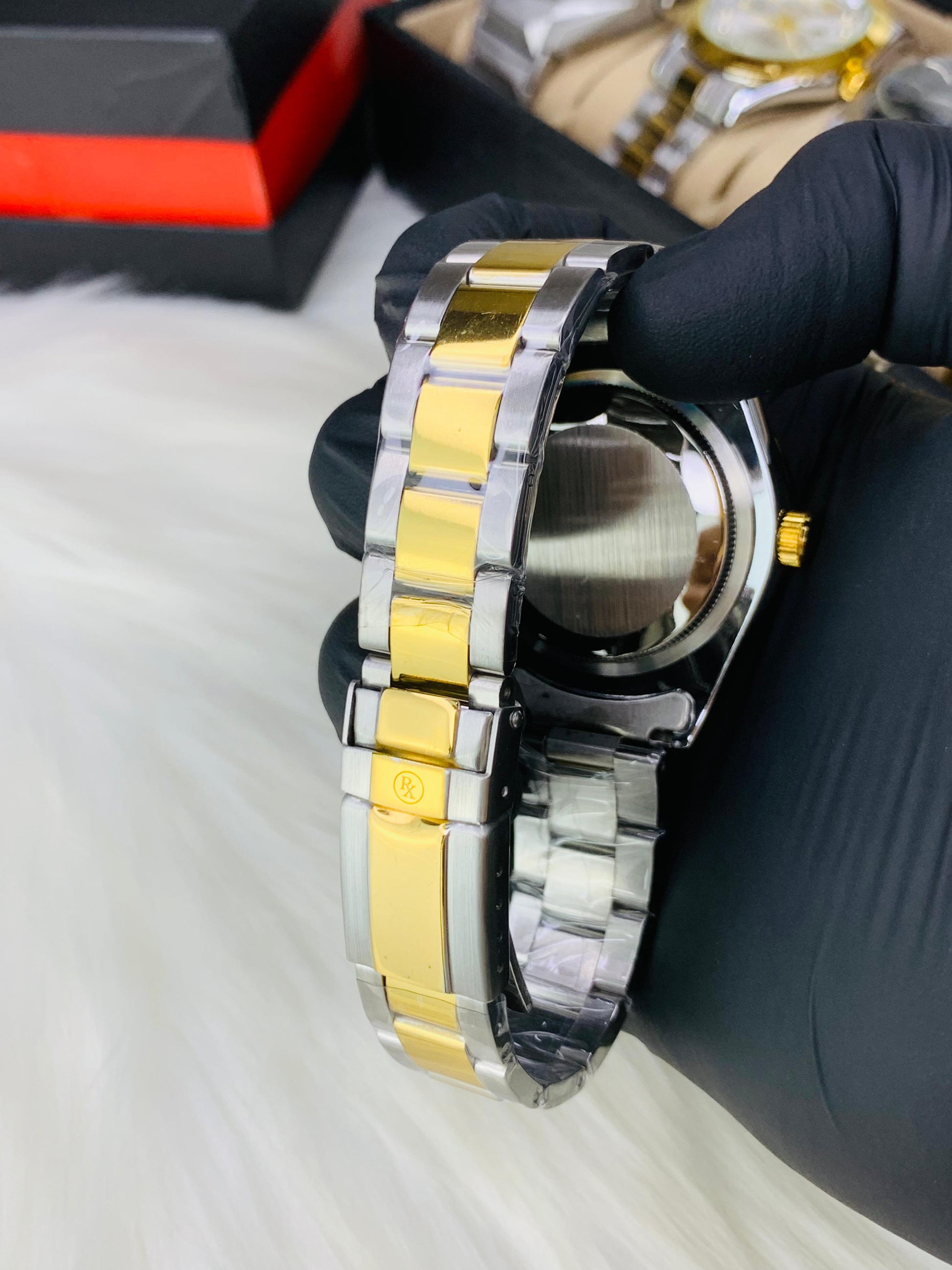 Date Adjustable | Two Tune White Dial