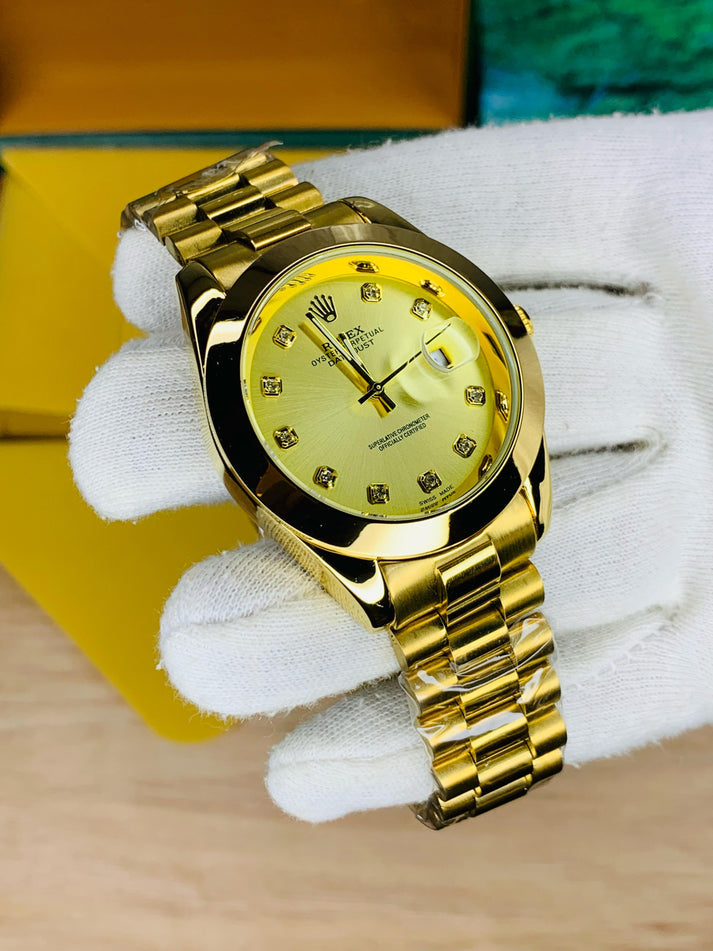 Plain Bezel Golden Colour Model