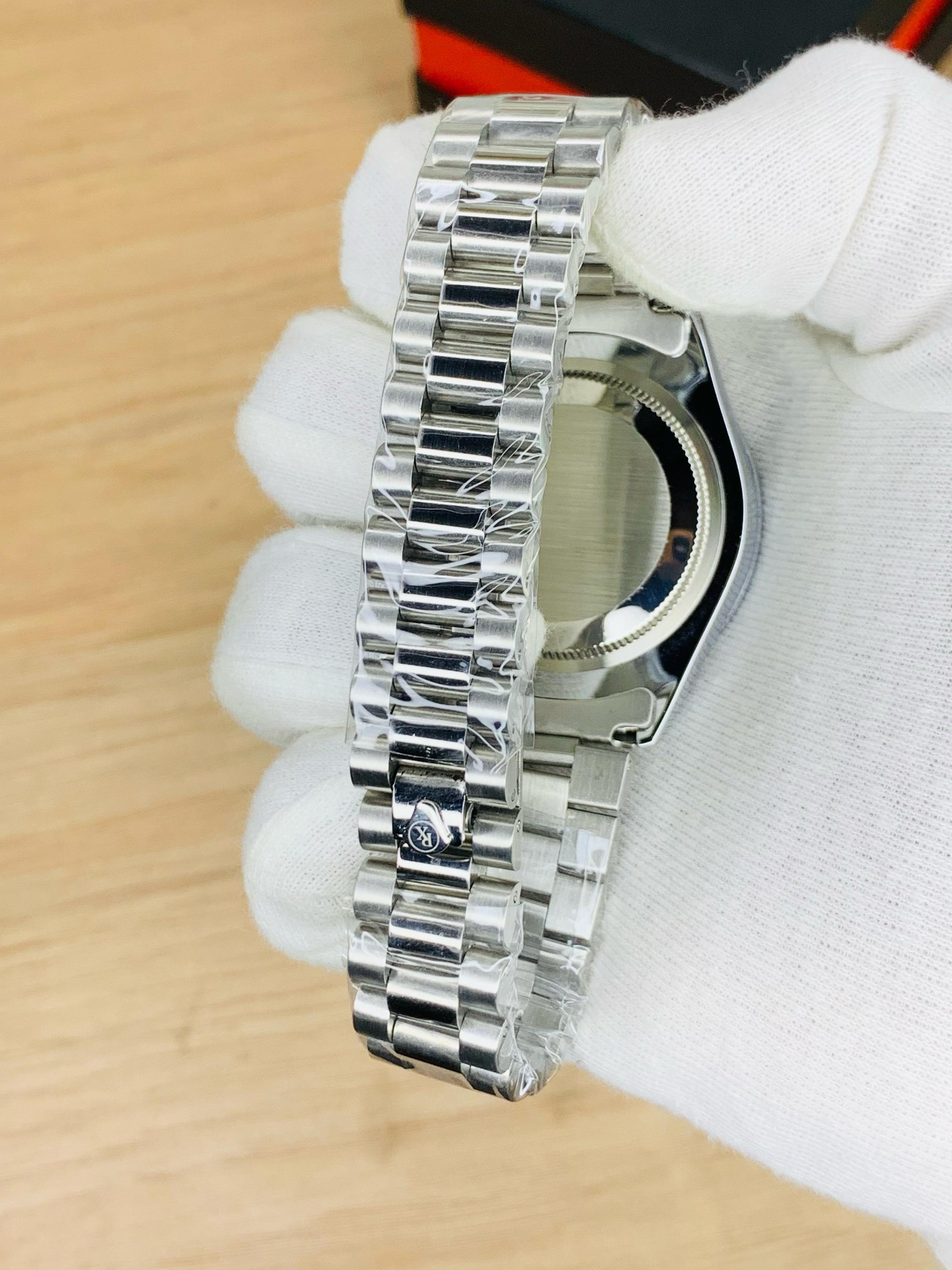 Date Working Steel Chain Watch